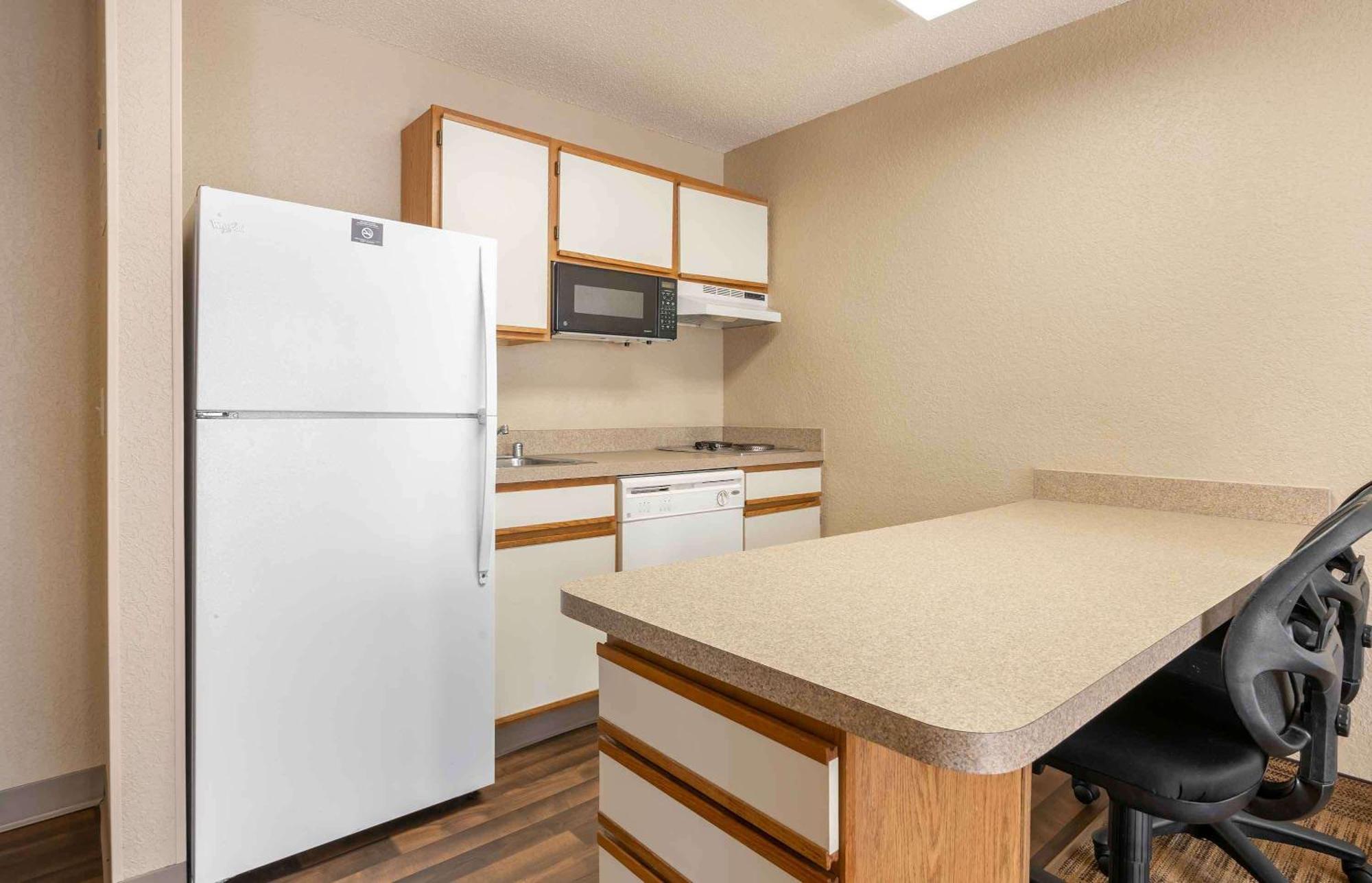 Extended Stay America Suites - Louisville - Alliant Avenue Exteriör bild