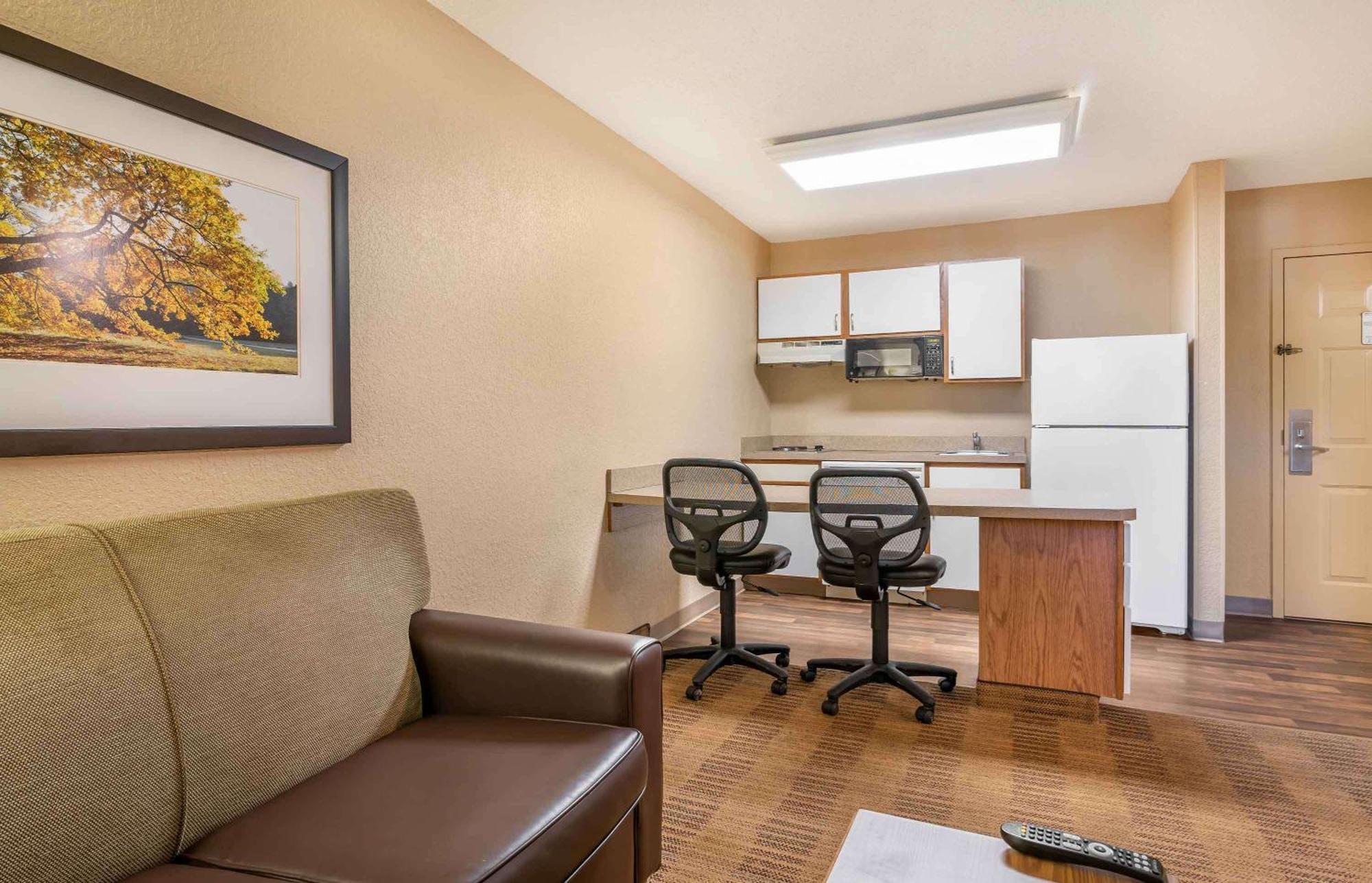 Extended Stay America Suites - Louisville - Alliant Avenue Exteriör bild
