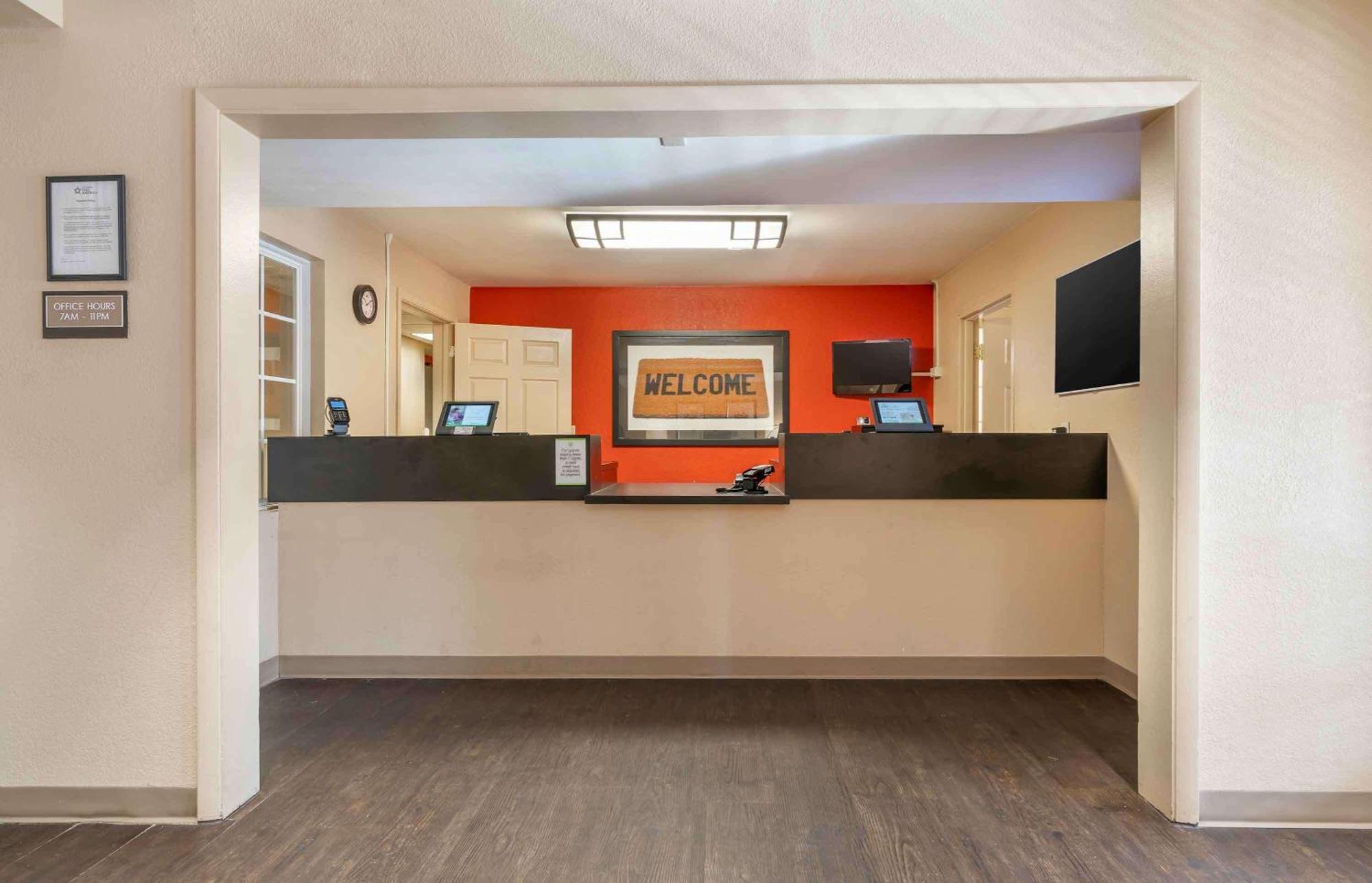 Extended Stay America Suites - Louisville - Alliant Avenue Exteriör bild